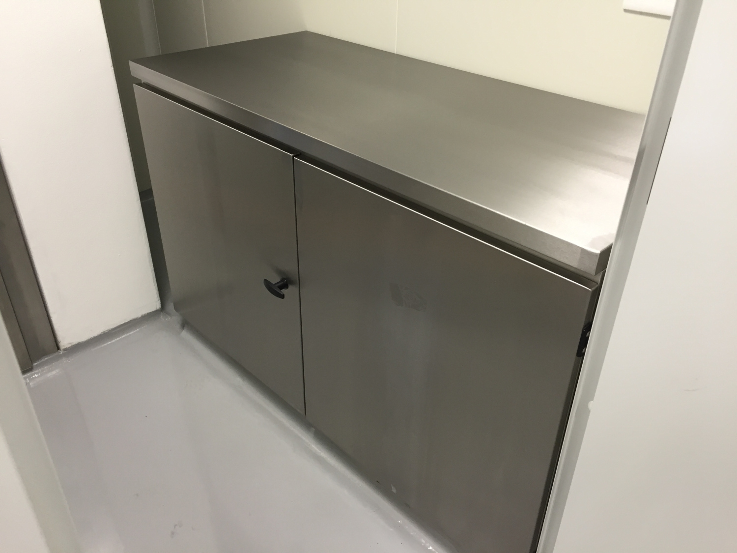 Cleanroom Cabinets